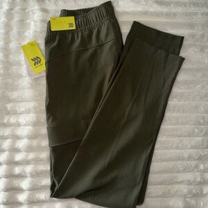 All in Motion Dark Green Leggings